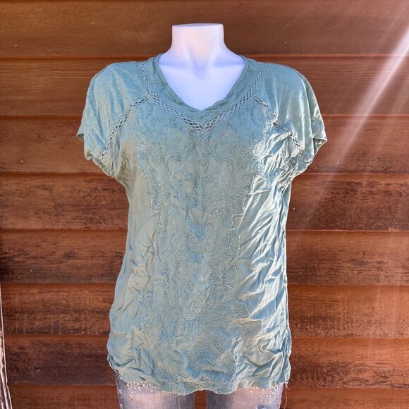 Gloria Vanderbilt Tops - Gloria Vanderbilt Ladies Embroidered V-Neck Shirt Top Mineral Blue Medium